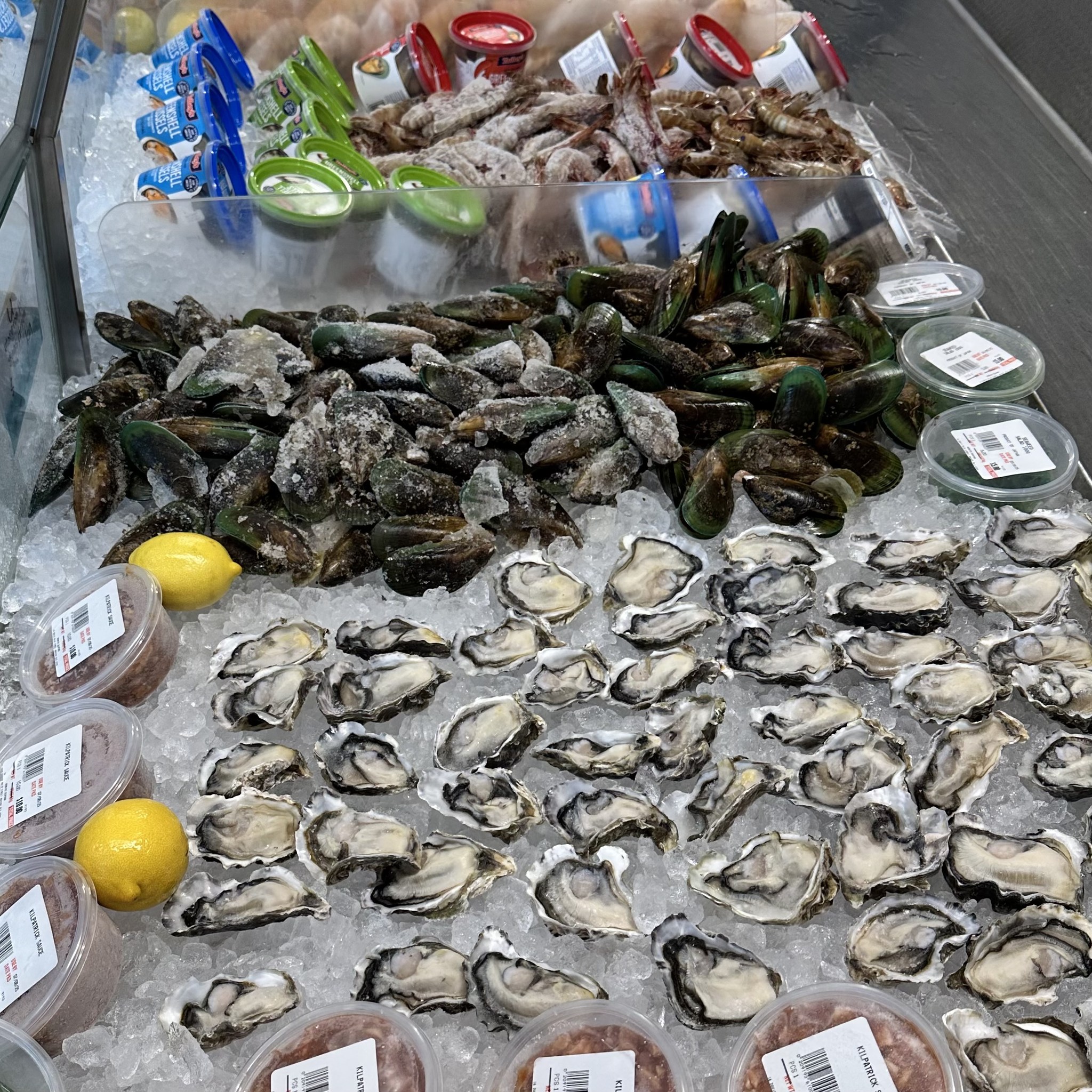 Debbie's Seafood & Deb's Fish Cafe