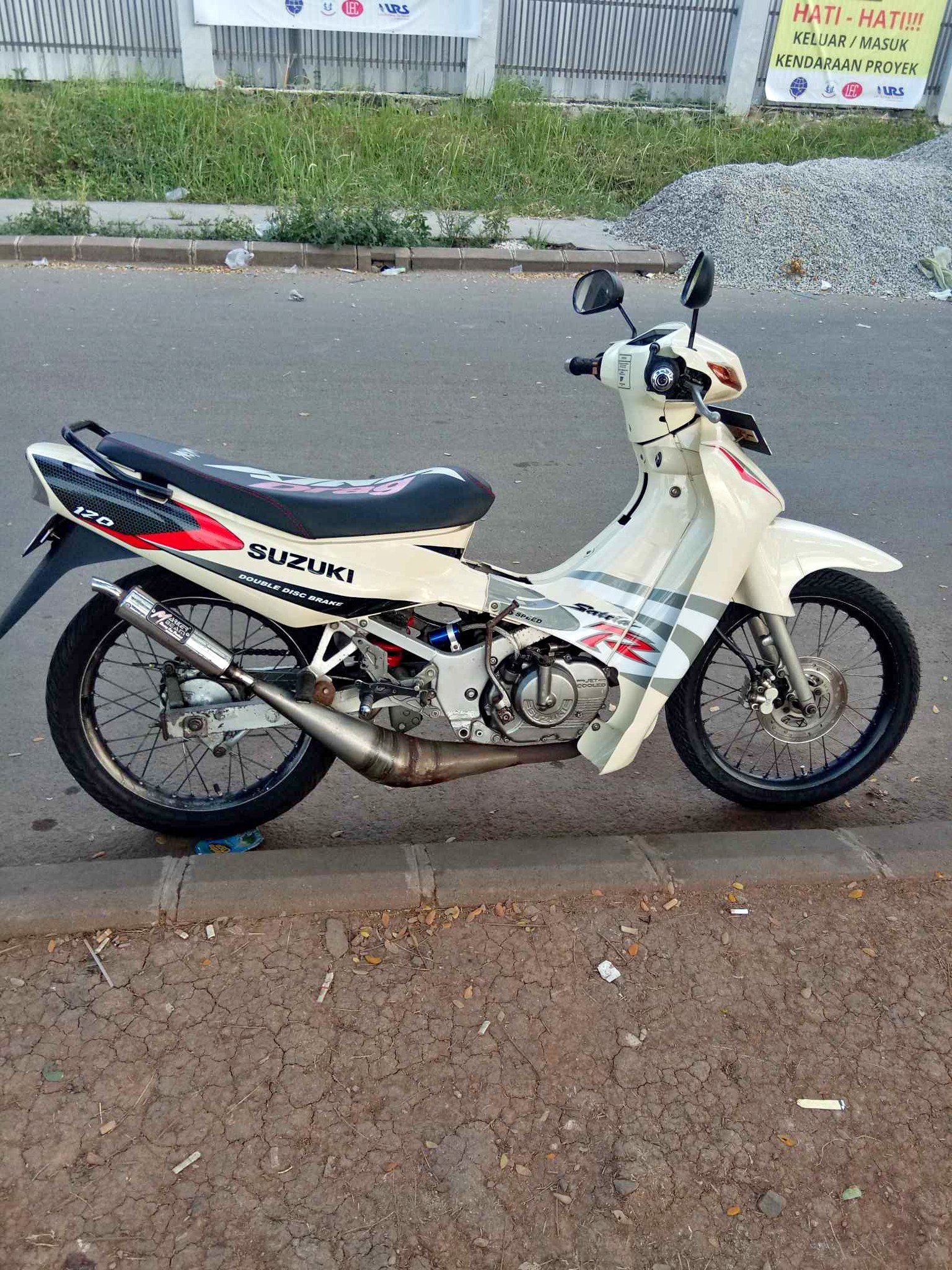 2001 Suzuki satria 120 r