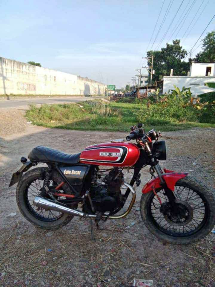 ২টা বাইক ই বিক্রি হবে Apache Rtr 150 cc . Cafe Recar 100 cc. Lal ta ...