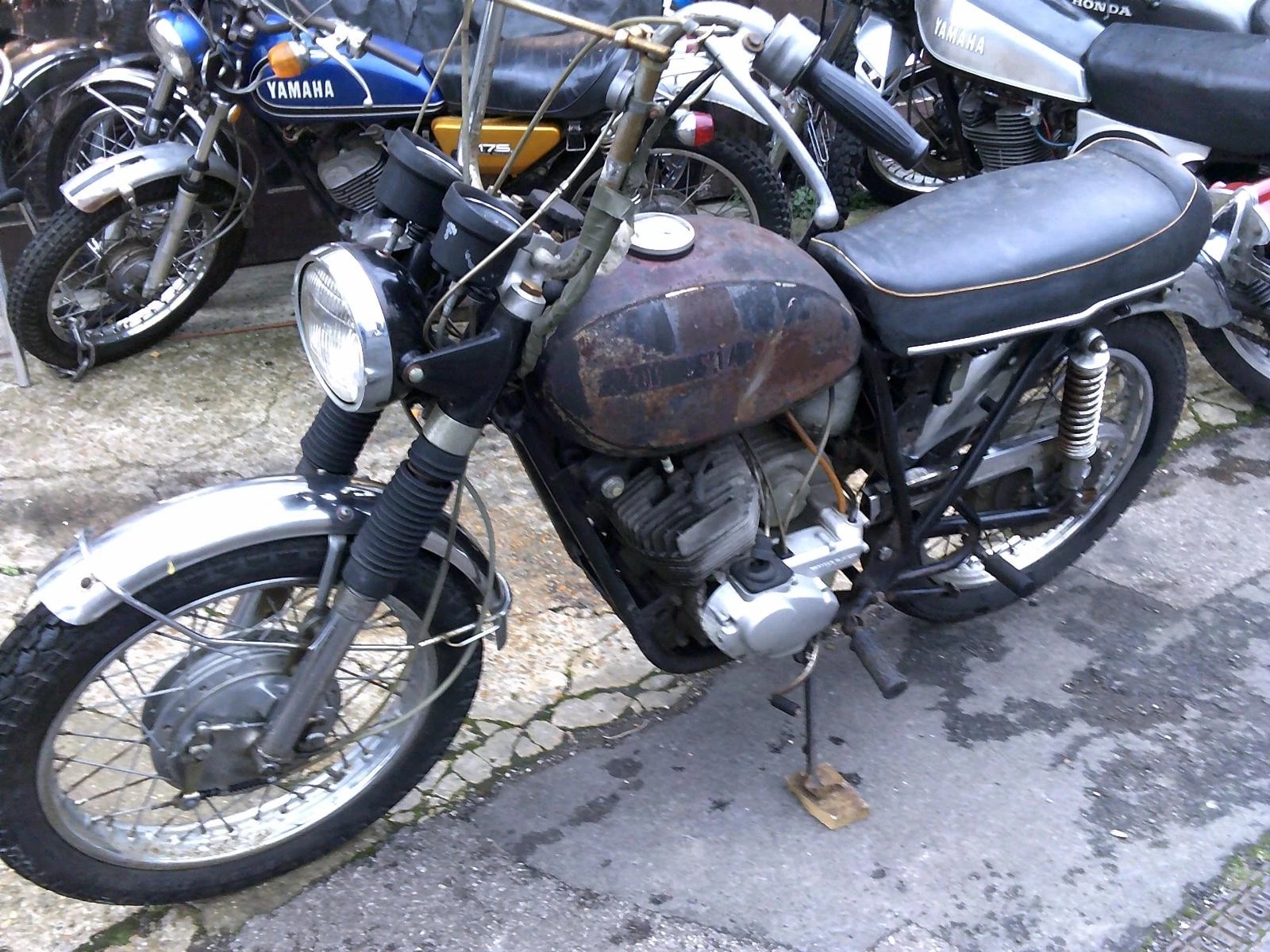 Kawasaki 350 A7 Avenger (1967-1971) KAWASAKI KAWASAKI ツザニオ