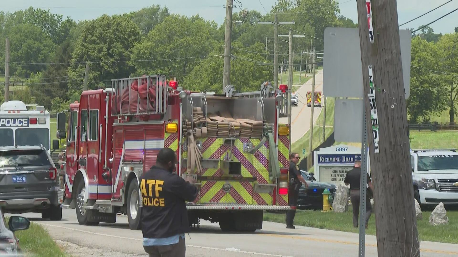 FOX10 - UPDATE: 2 killed in Kentucky church shooting after trooper was ...