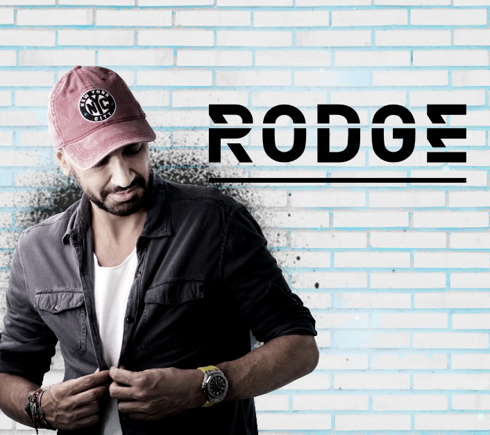 احجزلى - One Of The Best Avail Now Rodge is heading back , A true icon ...