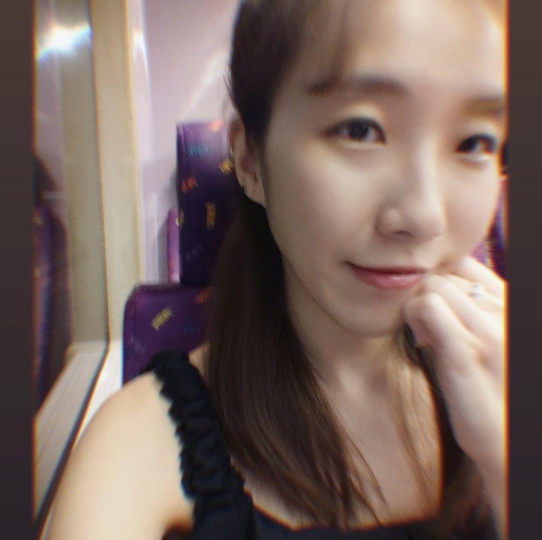 台灣女同拉子Taiwan - 站長推薦帥T 匿名。寇弟 FB名字→陳奕安 現在單身喔 寇弟成熟人好又幽默 81年次 牡羊座 目前在西門賣衣服 ...