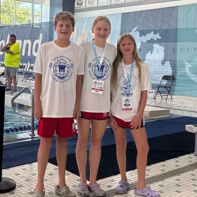 Grosse Pointe Gators at Central Zone 14u meet