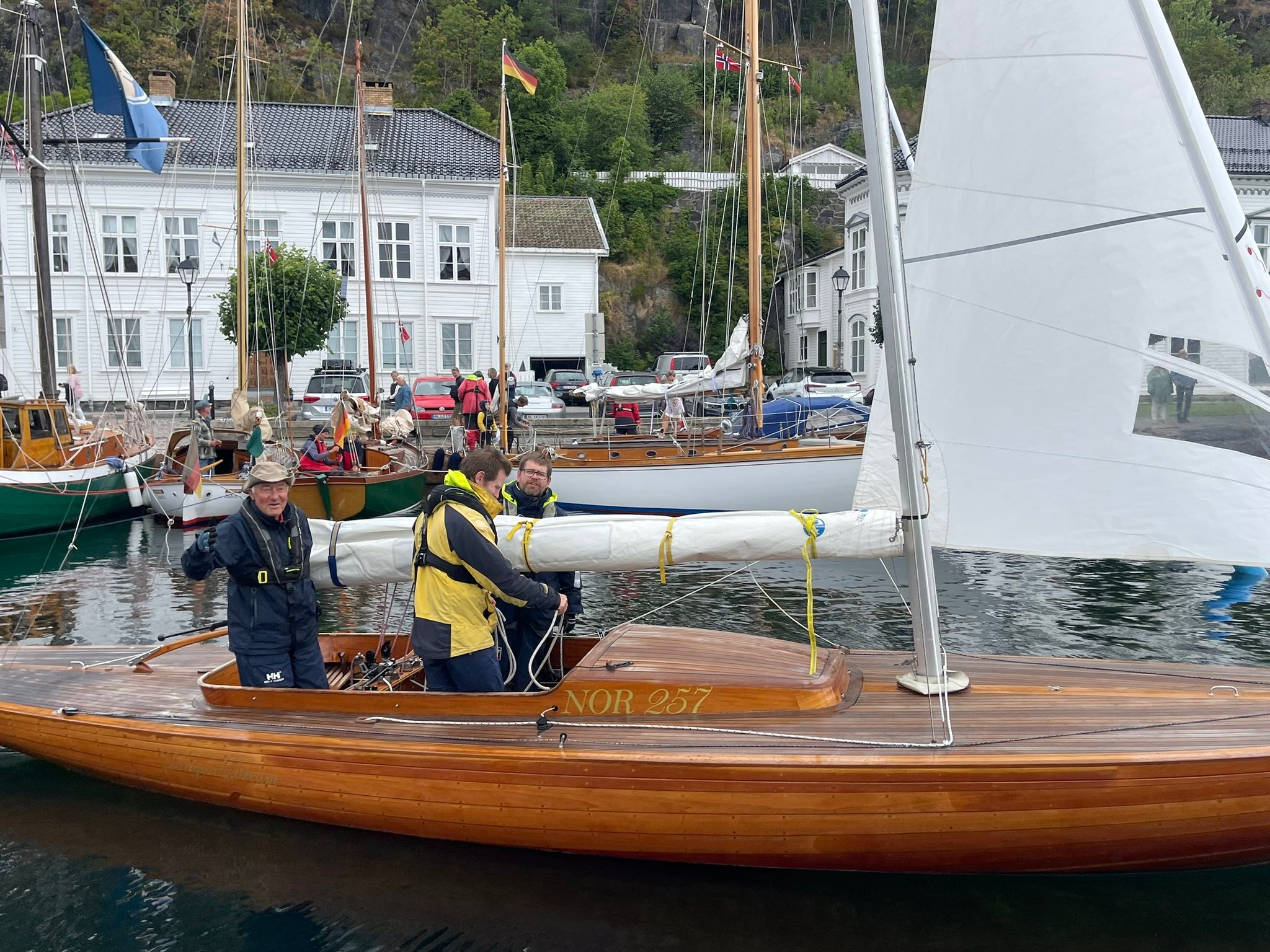 Risør... - Risør Trebåtfestival | Risør Wooden Boat Festival