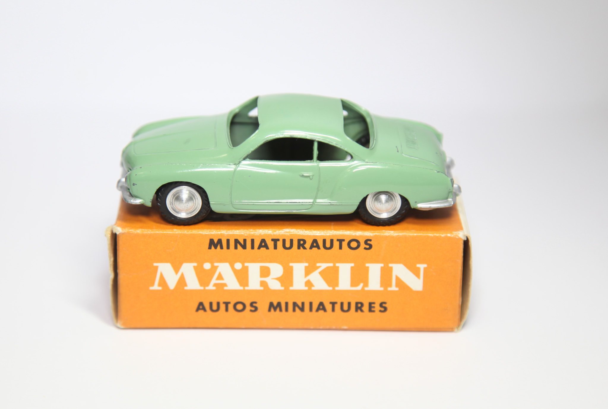 Tekno Denmark No 828 Volkswagen 1500 Notchback - Stunning original