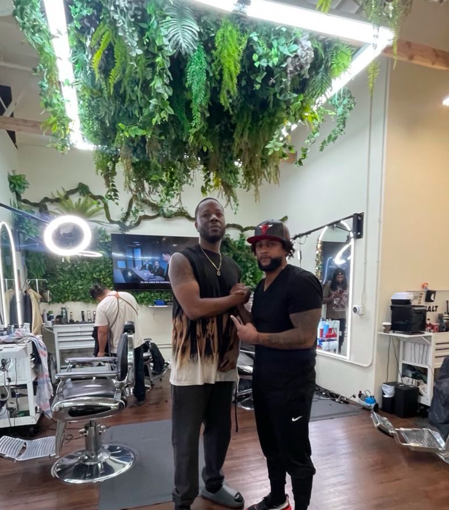 Empire Barbers (@empirebarbershollywood) • Facebook