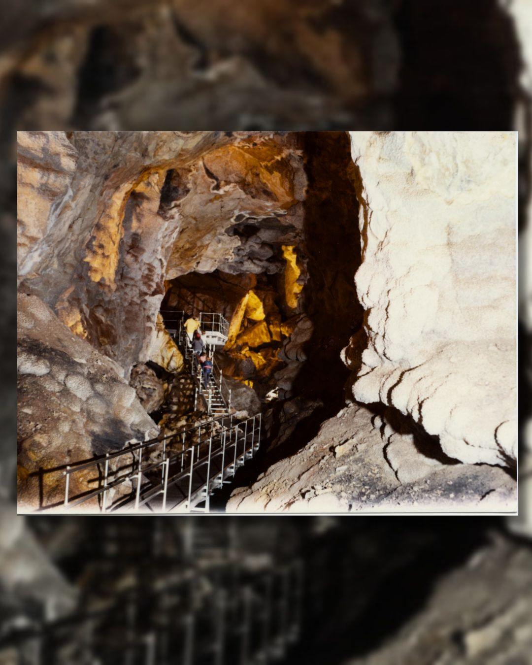 Jewel - Boxwork at Jewel Cave and nearby Wind Cave can resemble a lot ...