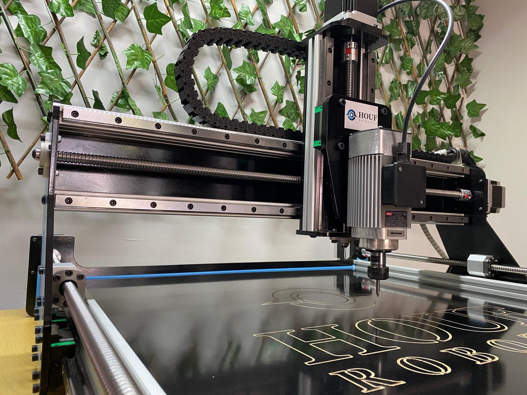 ⚙️ Houf Robotic CNC Router — Endüstriyel Seri (Yeni Üretim)