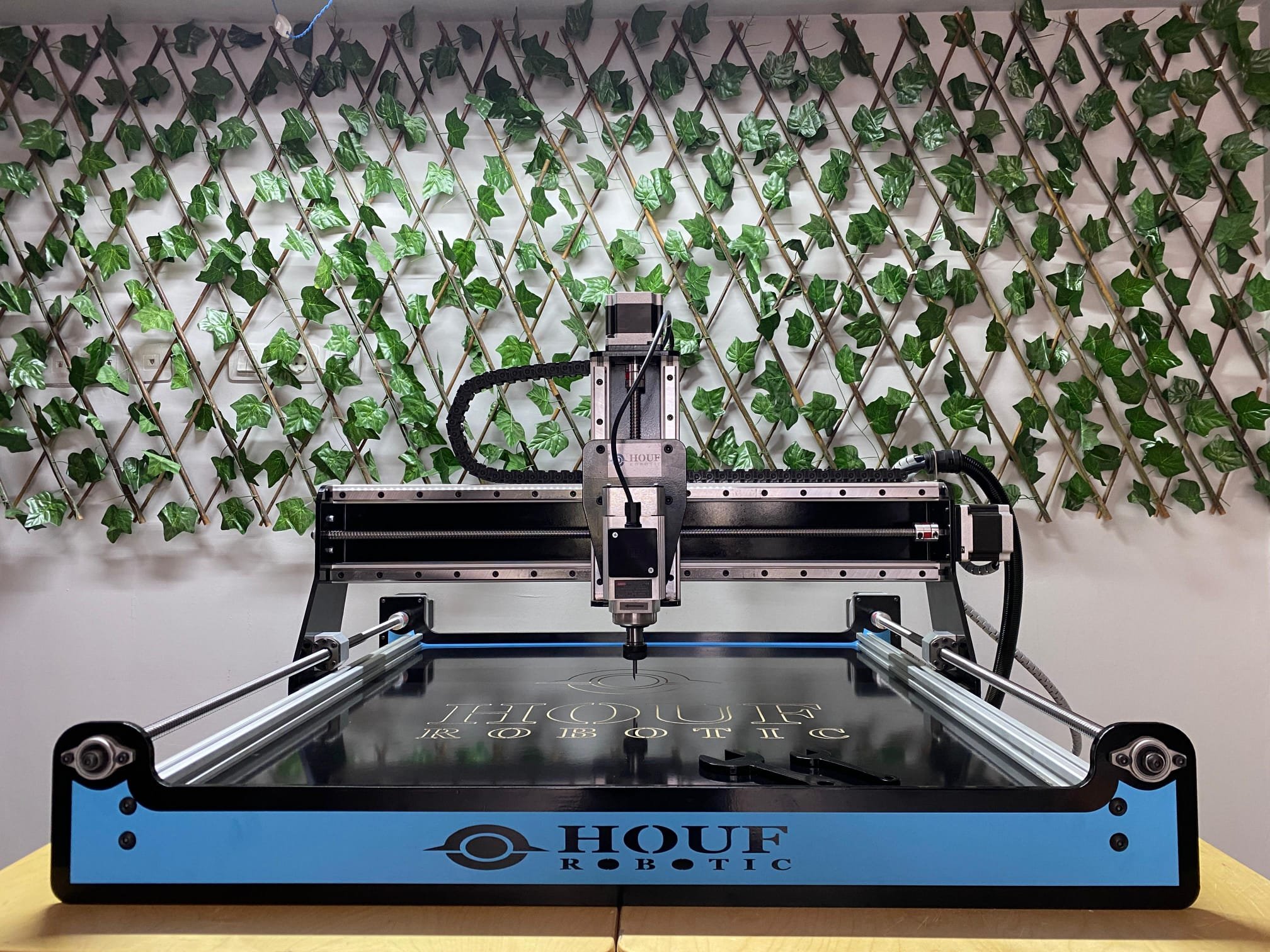 ⚙️ Houf Robotic CNC Router — Endüstriyel Seri (Yeni Üretim)