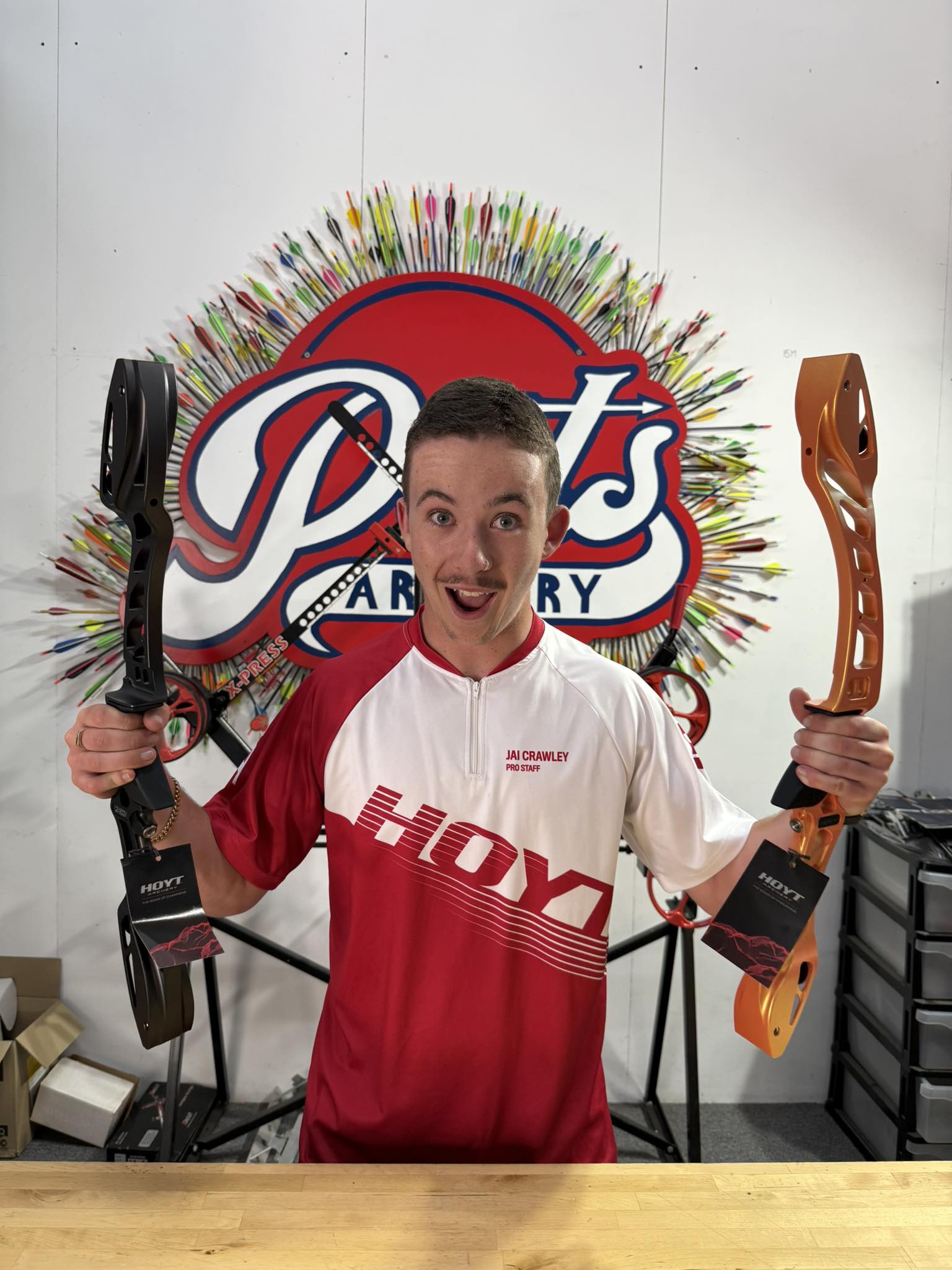 jai.c_archery showing off the Hoyt Formula XD and GMX riser 