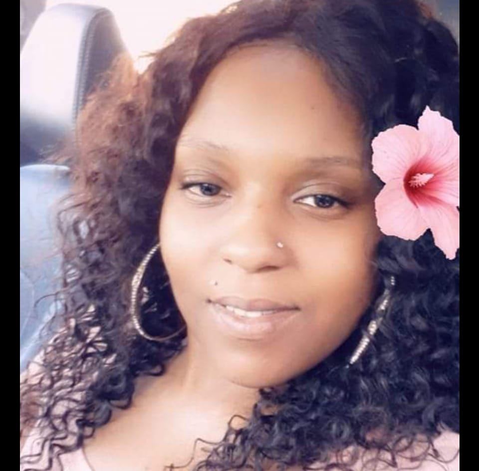 Chelsea Segers - If anybody know this young lady inbox me... | Facebook