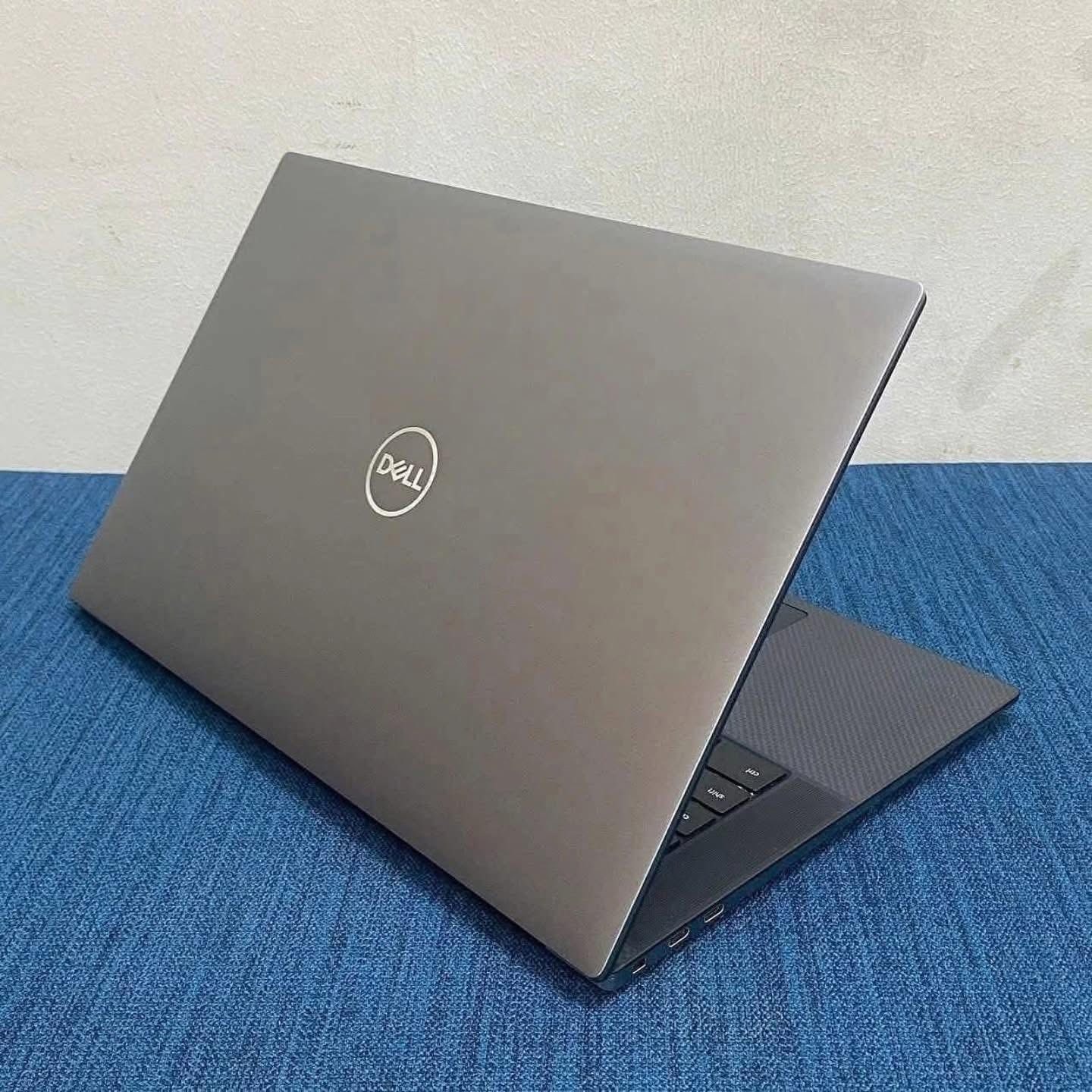 ✴️Dell Precision 5550 ✴️Intel Core i7-10885H ✴️Processor 