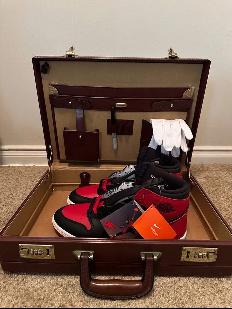 When will Nike re-release Air Jordan 1 in a briefcase?