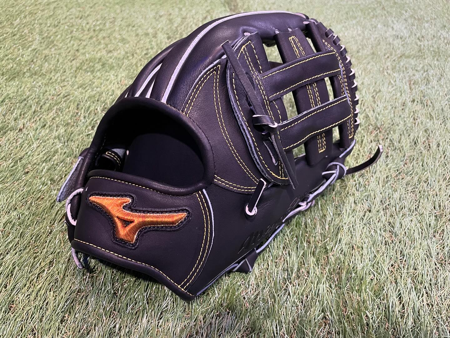 MIZUNO PRO 硬式用グラブ 1AJGH32207 09 外野手用 ブラック サイズ15N 