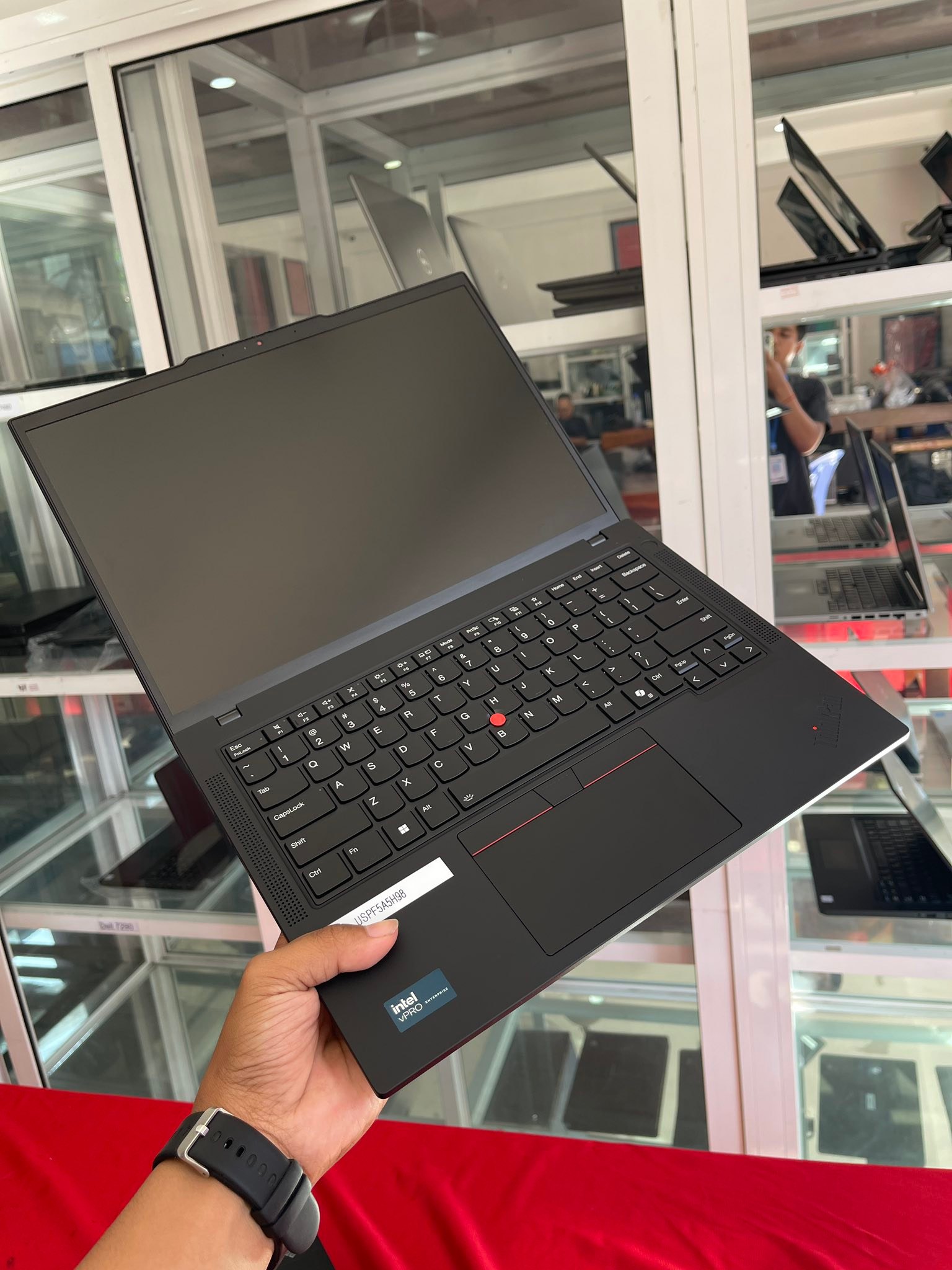 មកហើយ Lenovo Thinkpad T14 Gen5 (ឆ្នាំ2025) CPU : Core 