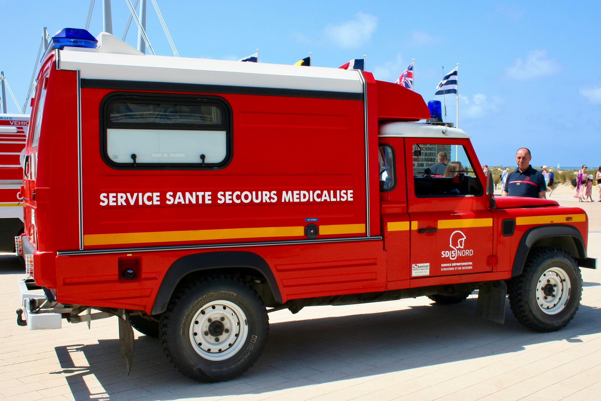 Sapeurs-Pompiers du... - Sapeurs-Pompiers du Nord - SDIS 59