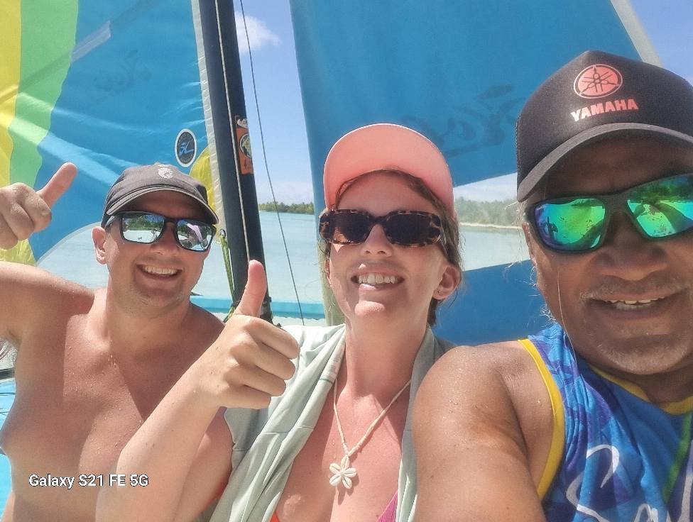 Sailing Aitutaki Charters & Tavai Inventure Land Tours