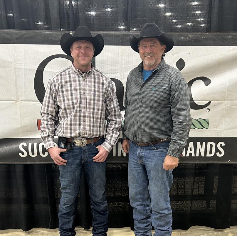 JX2 and NTRL Team Roping