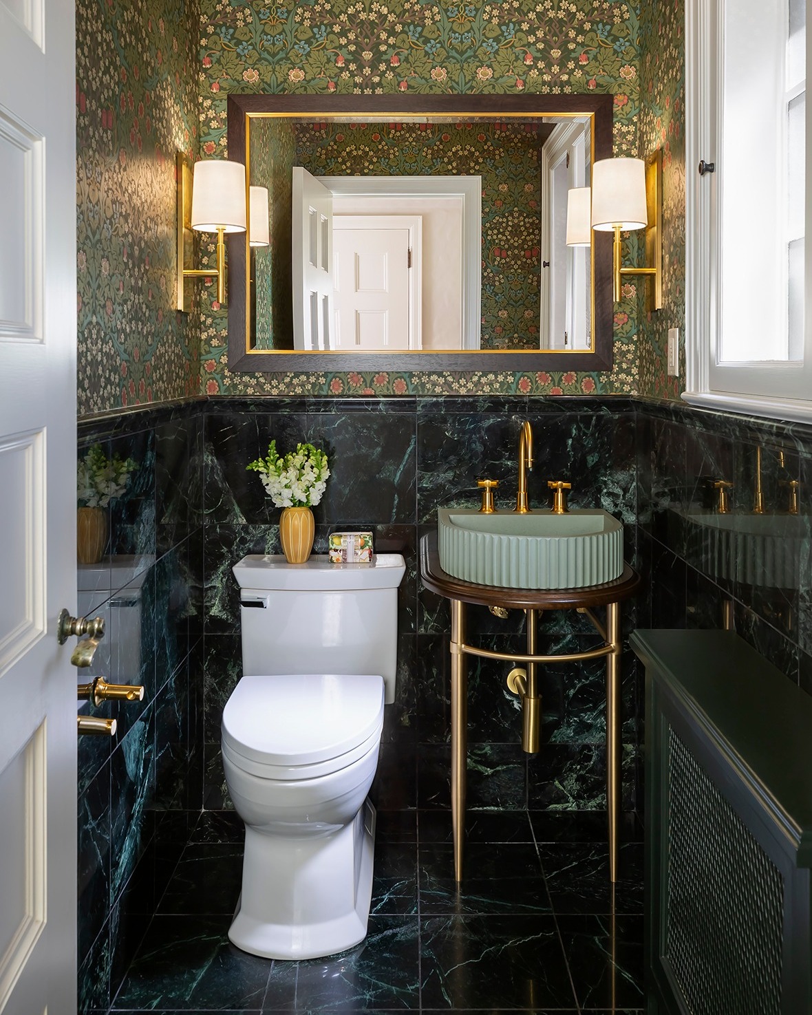 Midwest Design - The redesign of a dated 1980s powder room by Kate Roos ...