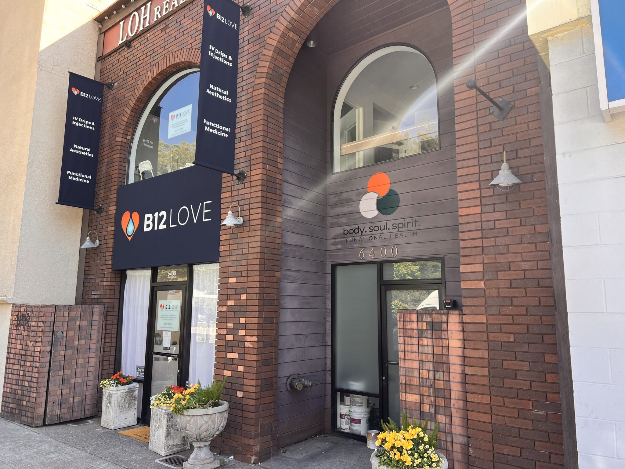 B12 Love - Montclair