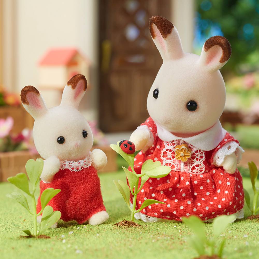 あ！てんとうむしさんです！」 「てんとう虫さんと、お洋服の色が