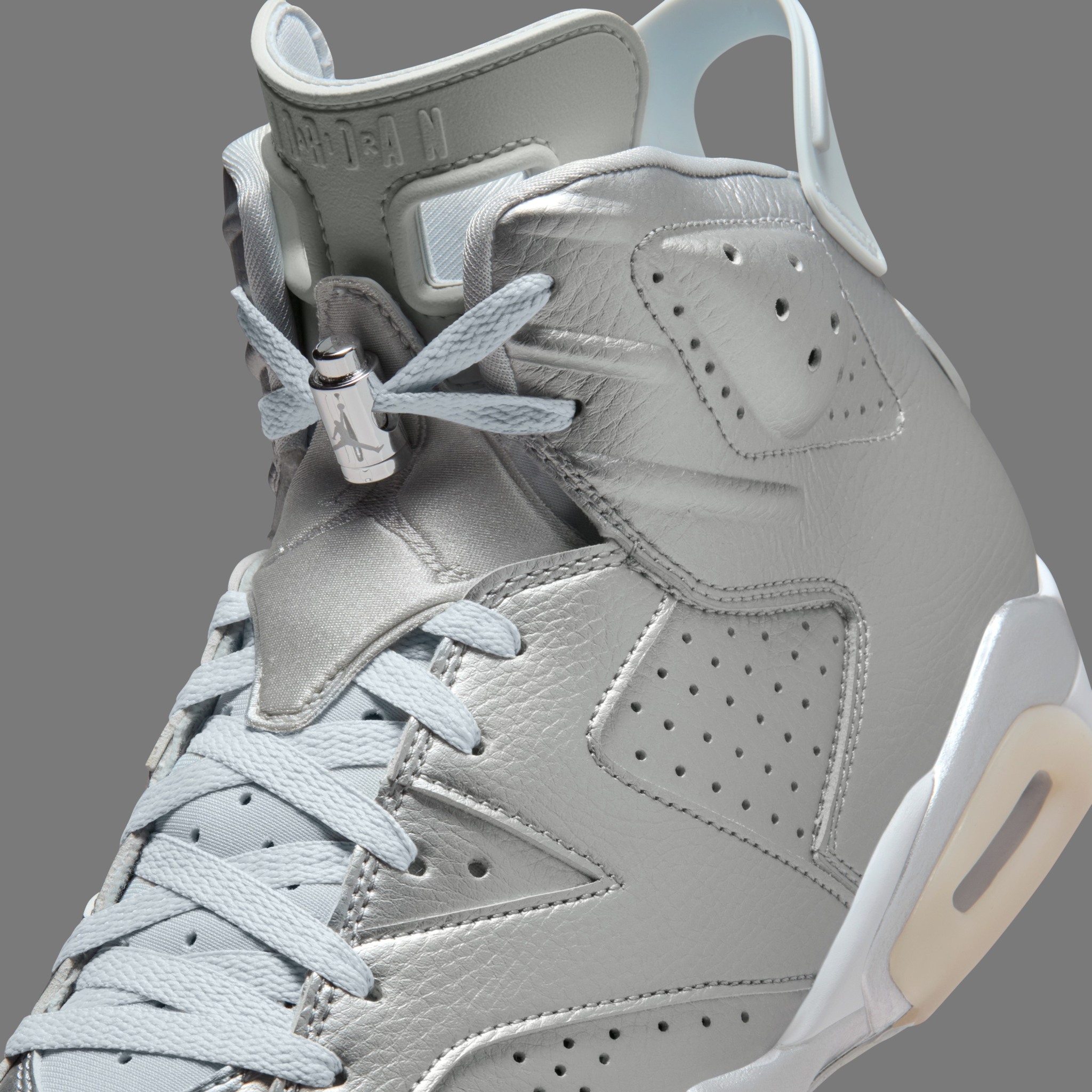 Official Images: PSG x Air Jordan 6 