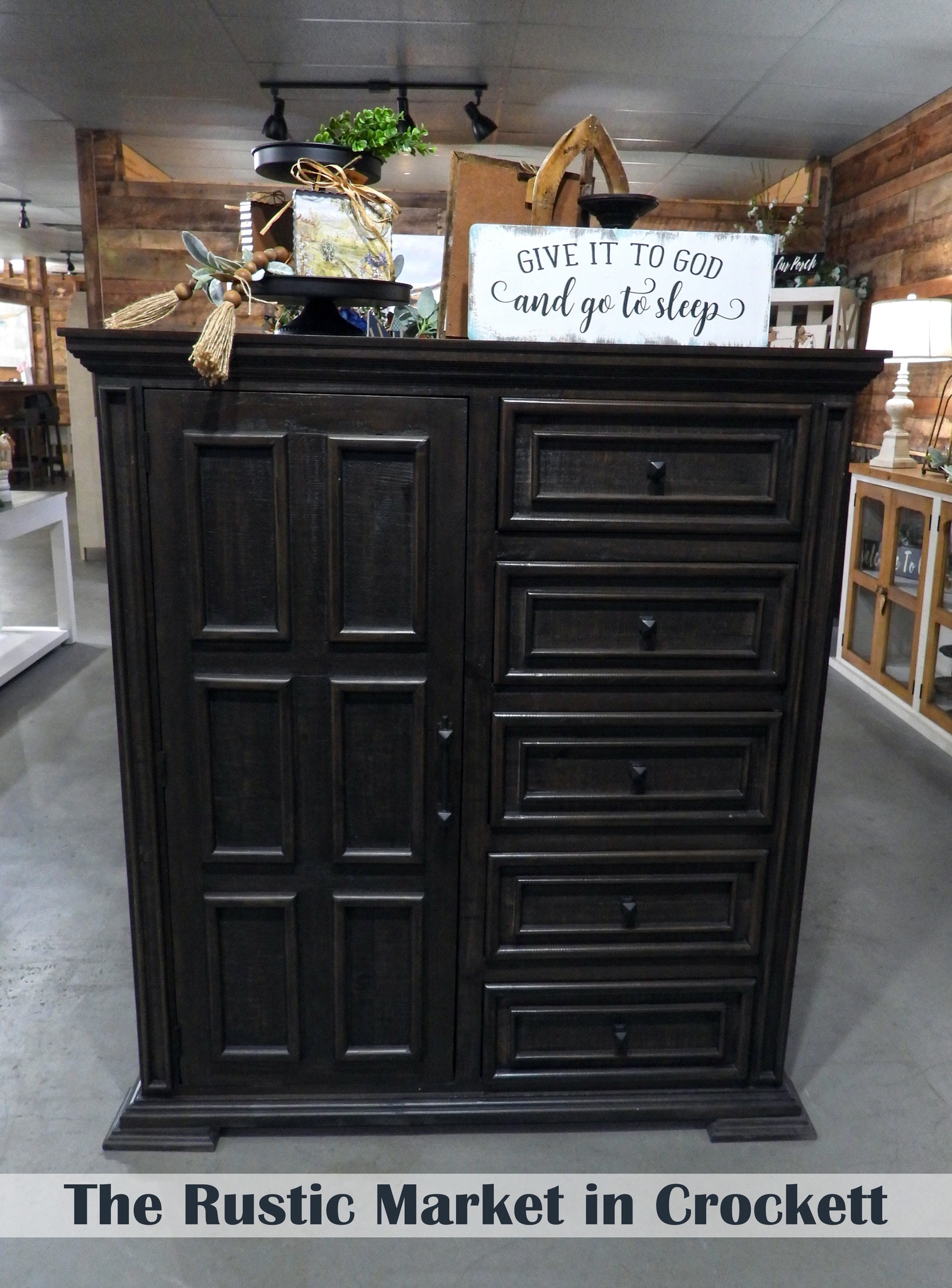 The Rustic Market in... - The Rustic Market in Crockett