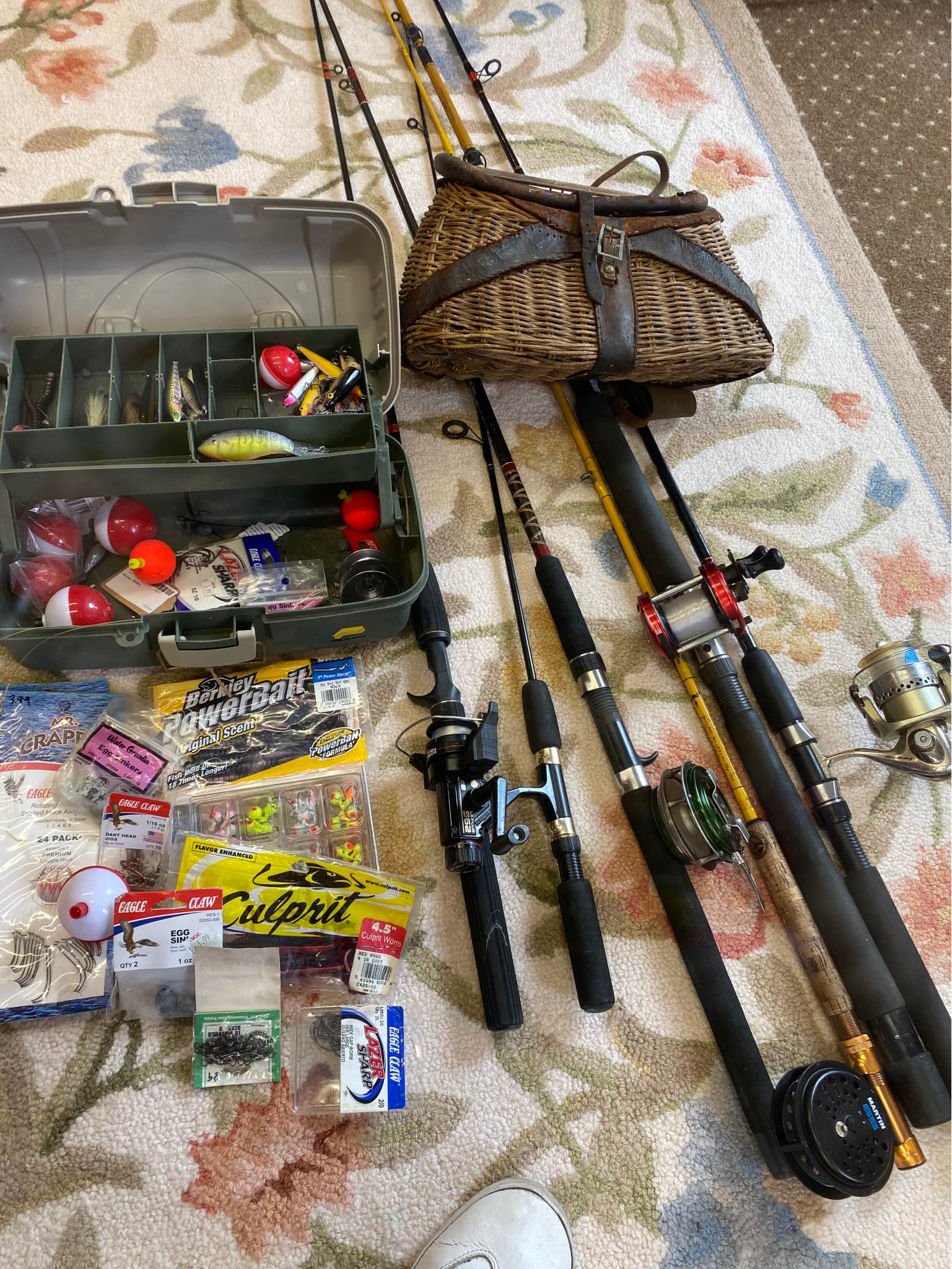 Vintage Fishing Creel and Lures/Rods and Reels Lot - Fishing - Centre ...
