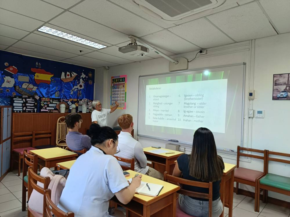 Ateneo de Davao Language Center | Central