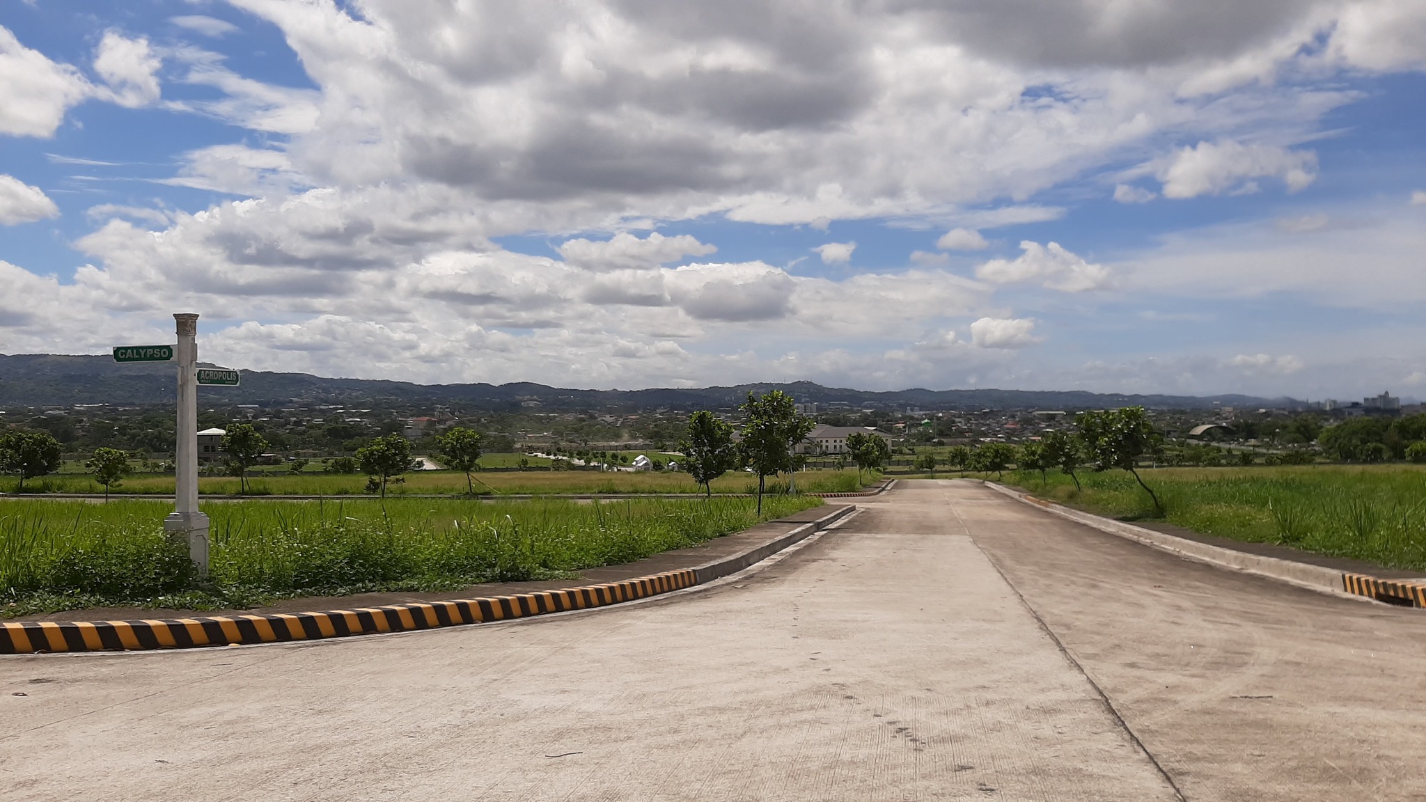 Rizal Overlooking Lot | Manila