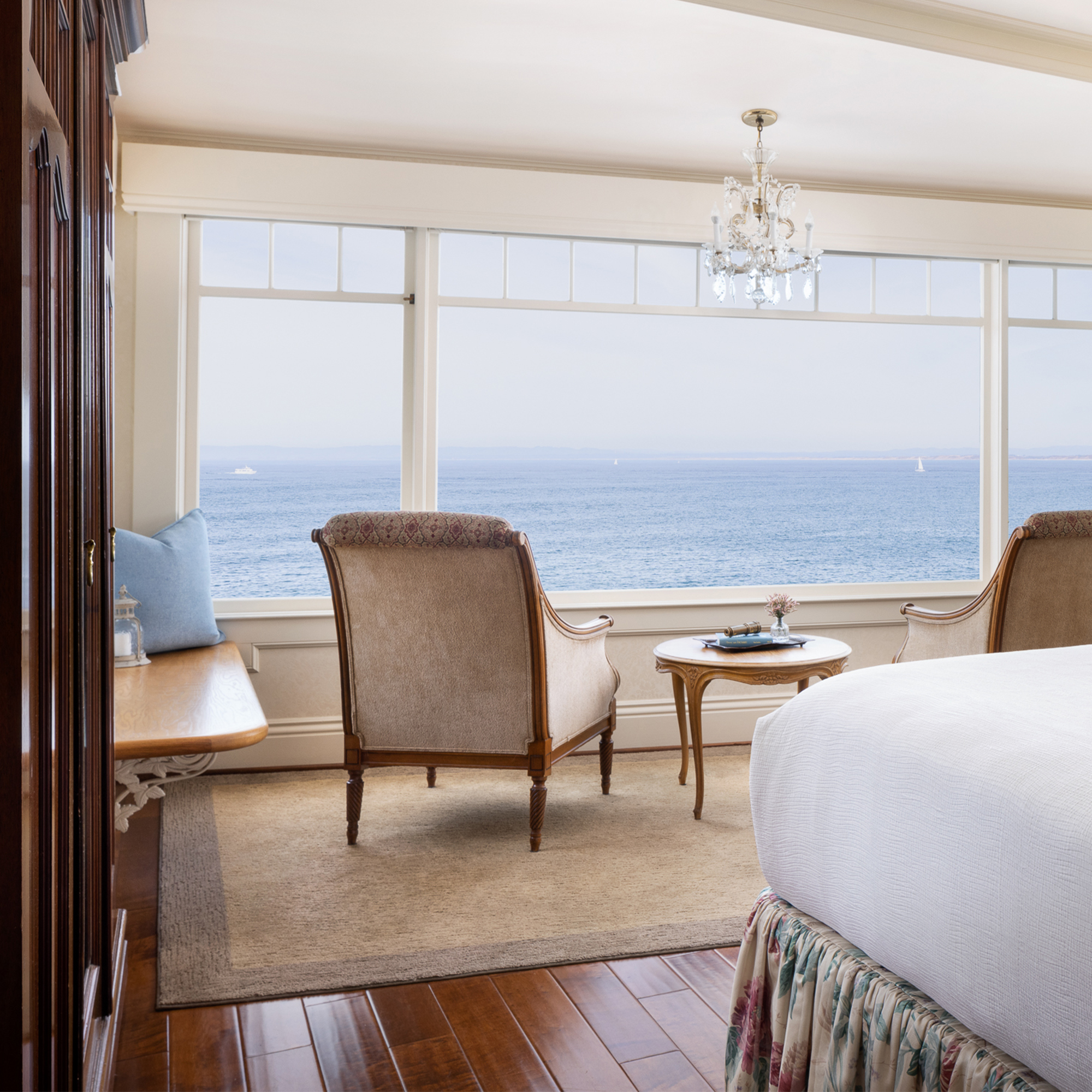 On the hunt for a room with a view?... - Seven Gables Inn