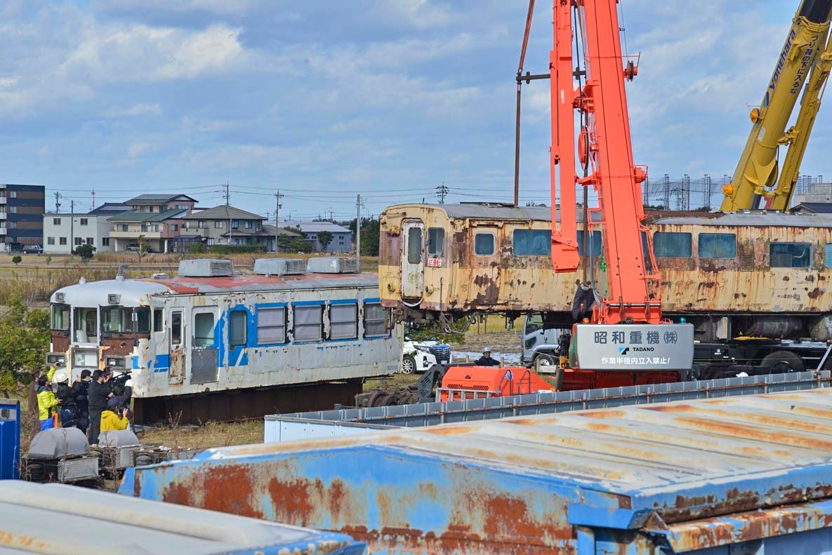 現在サシ481-48は、盛岡市内から小松市内へ移転が完了しまして、補修
