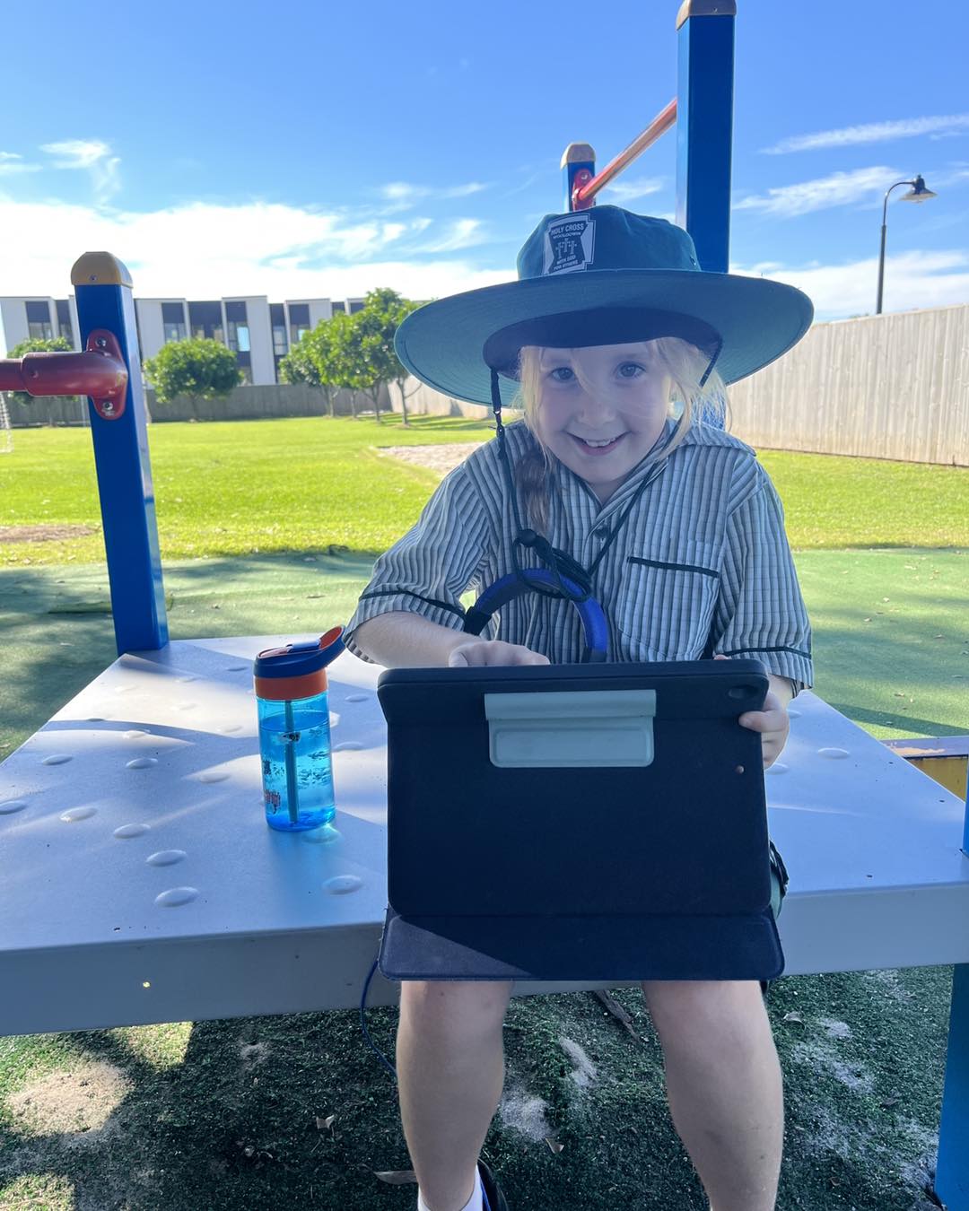 Holy Cross School Wooloowin