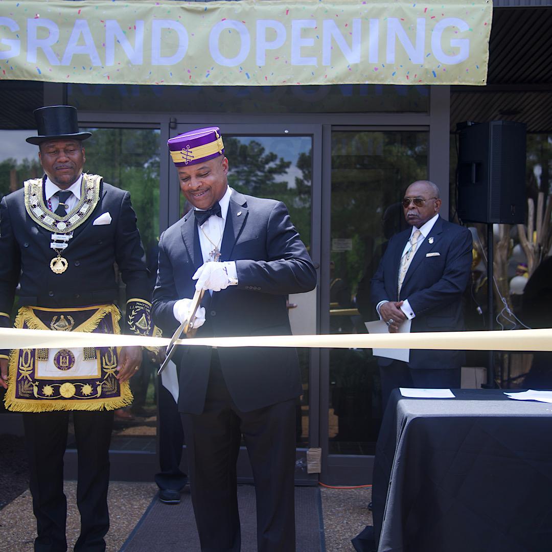Here are some additional photos of our Grand Opening and ribbon cutting ...