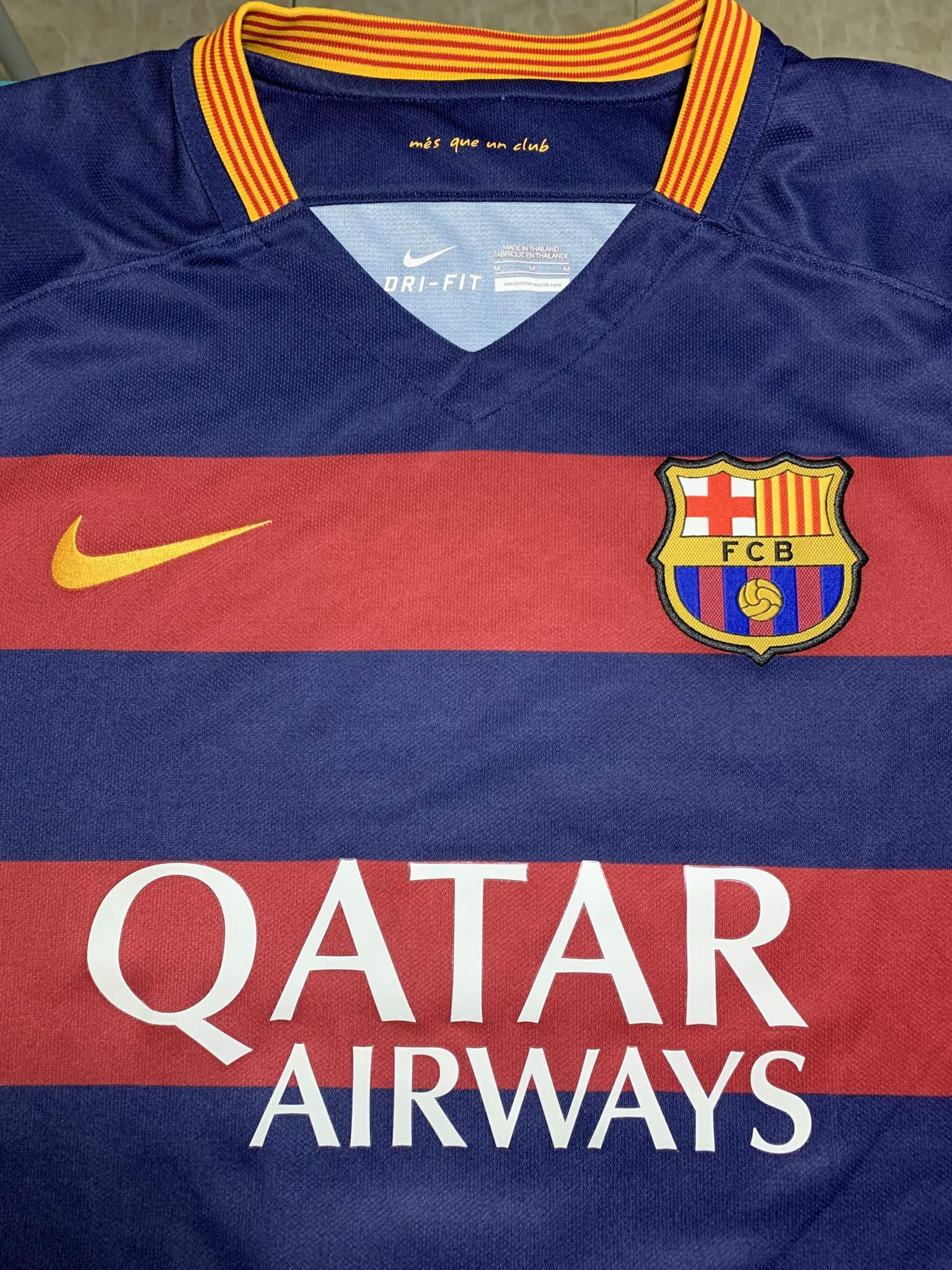 Mercado Libre Ecuador | Auténtica camiseta del FC Barcelona temporada ...