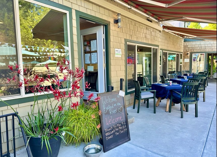 Russian - 🧑‍🍳 📍 🗺️ Have you visited the new Baked on the River location ...