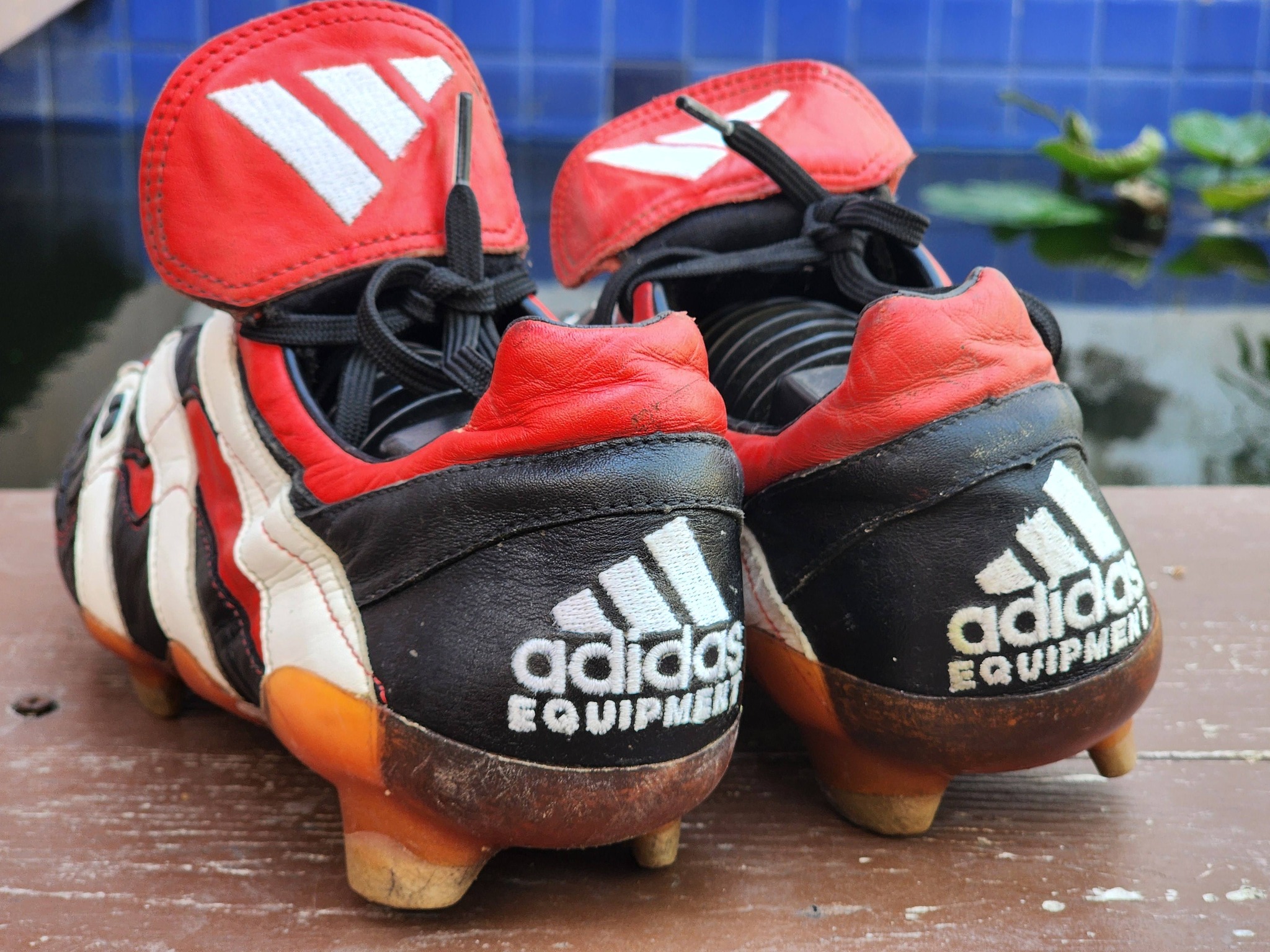 Adidas predator accelerator SG 1999 size 270-275 ราคา 7,500 บาท