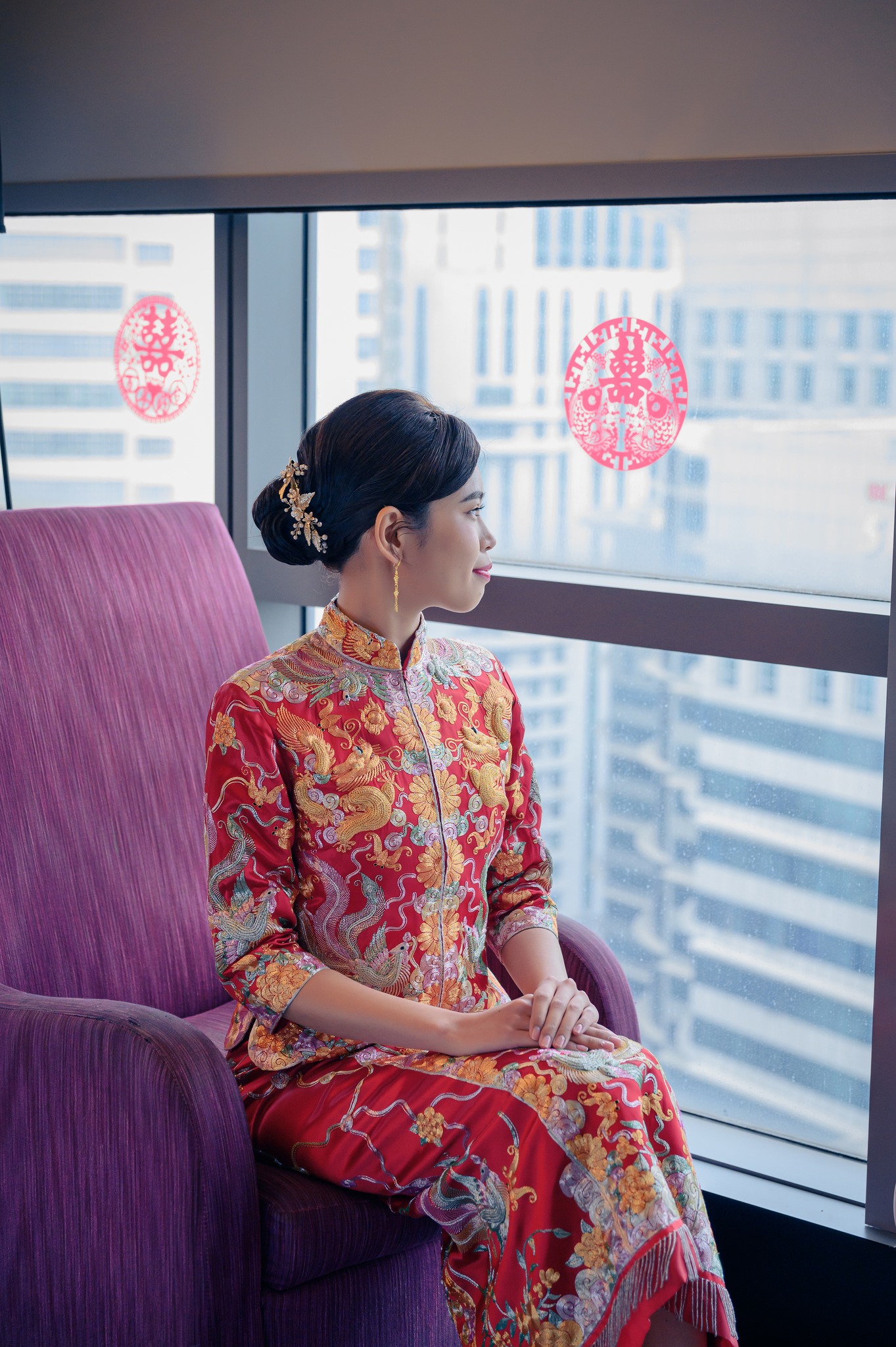 囍褂 Hei Kwa - Traditional Chinese Wedding Dress - 「裙褂」是一件珍贵的嫁衣， 因为她经得起时间 ...