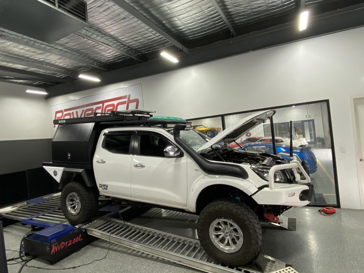 Full-house spec Nissan Navara NP300... - Power Tech Tuning | Facebook