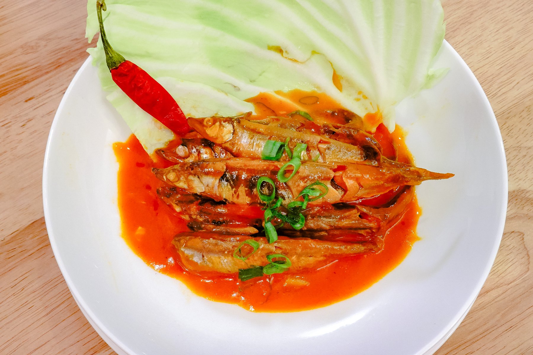 三興魚罐 本店 三興魚罐 全台唯一使用柳葉魚製作罐頭的創新吃法 保證每尾都有幸福溢出的魚卵唷 Facebook