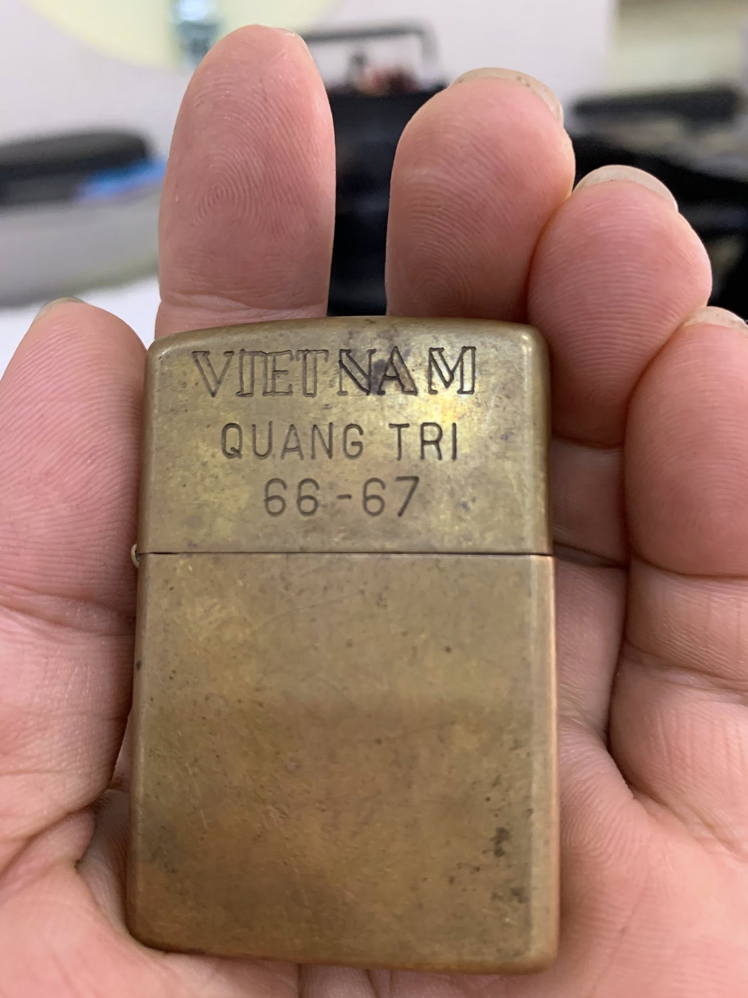 Mình vô tình có được một chiếc bật lửa Zippo của một lính Mỹ từng 