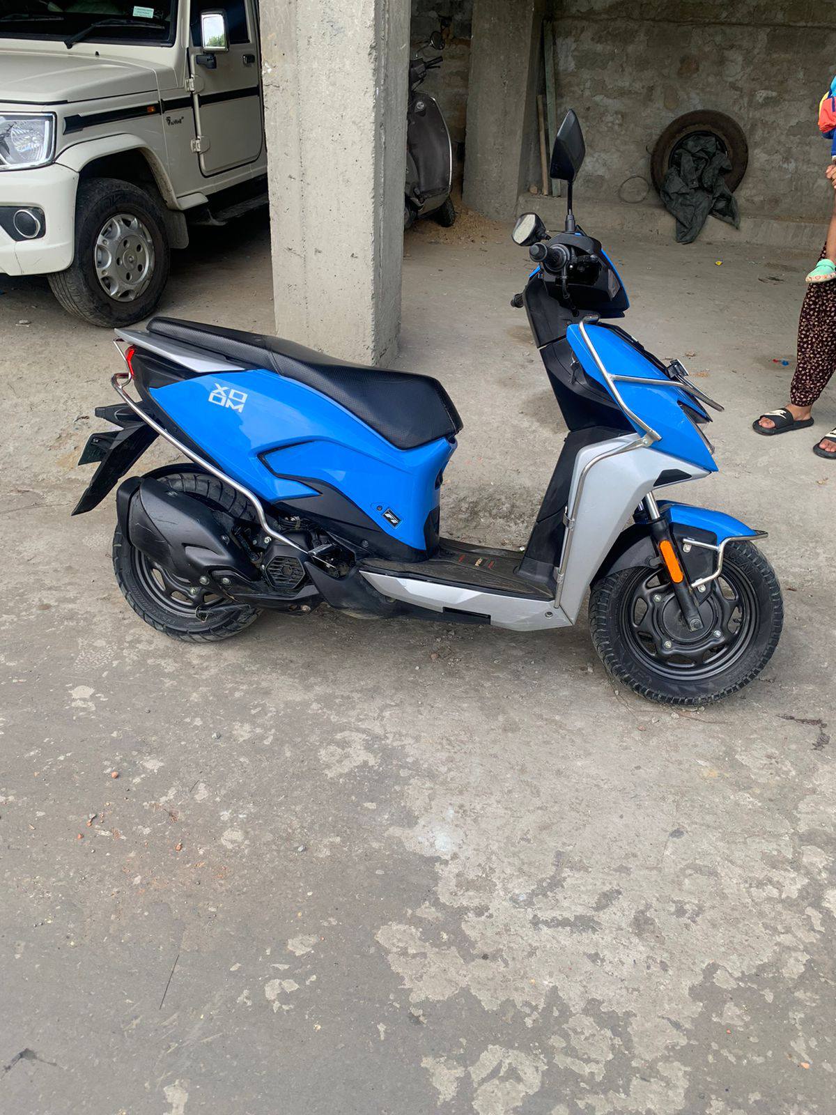 Xoom LX model 2023,Km 3000 vel chauh tlan chu 75000 chauh in kan