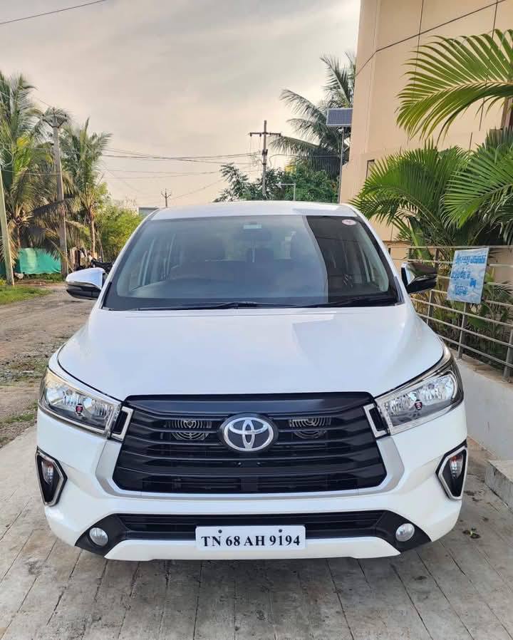 TOYOTA INNOVA CRESTA 2022 GX MODEL (AUTOMATIC) GX PLUS AUTOMATIC