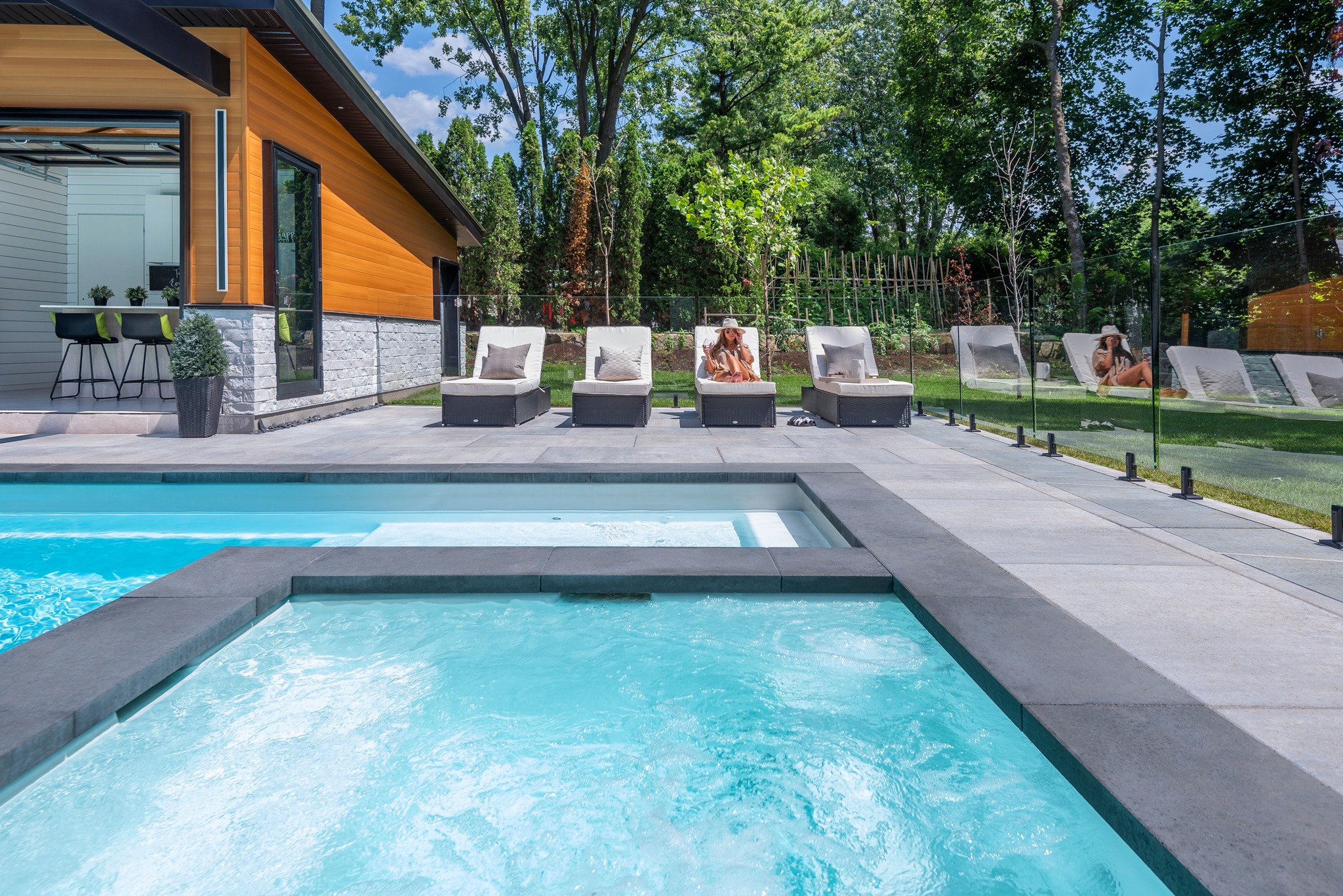 Rinox - Pool borders that elevate — our Proma coping and pavers setting ...
