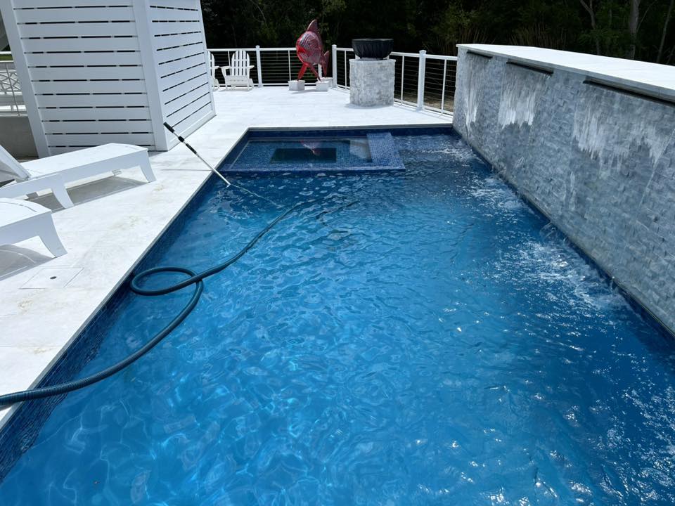 Lee Swimming Pools | Bay St. Louis MS
