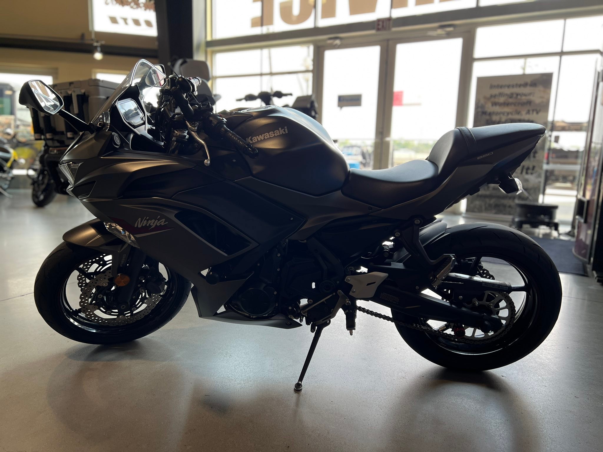 💥💥💥 FRESH TRADE IN 💥💥💥 2022 Kawasaki Ninja 650 ABS Perfect