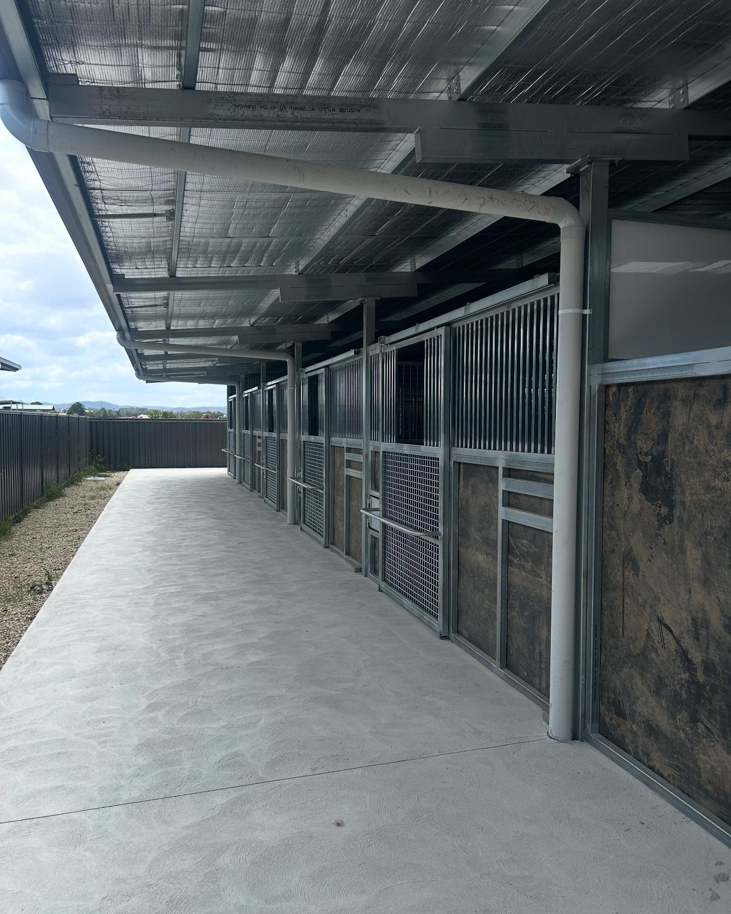 Stables Plus | Pakenham VIC