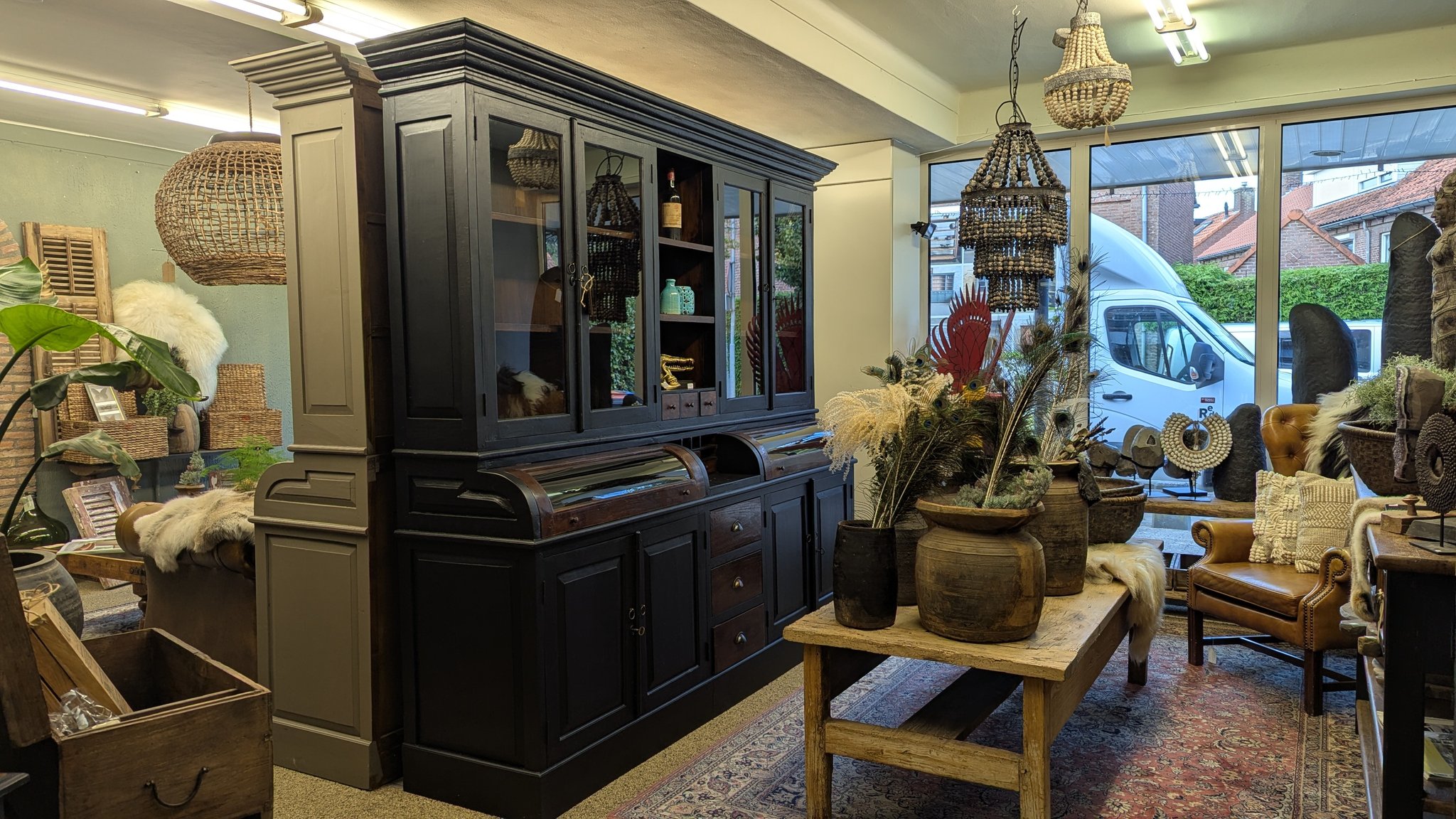Colonial Warehouse Inspiring interiors By De Graef - SHOWROOMUPDATE ...
