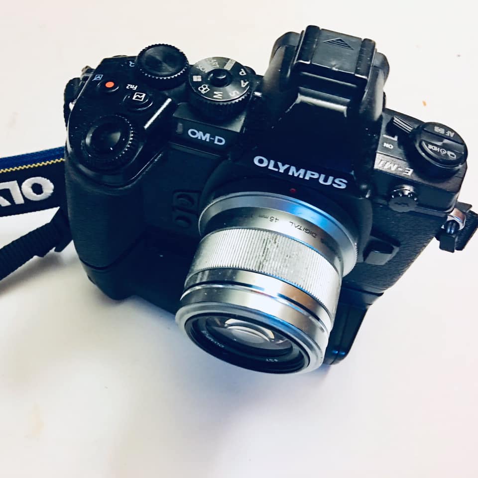 Olympus OM-D E-M1 Mark II Silver Limited Edition